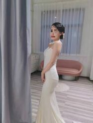 -Lady  Jane高端婚纱礼服馆
