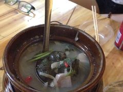 沙煲螺-正宗南铁拉叔沙煲螺·烧烤·秘制靓粥(南铁总店)