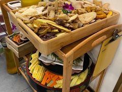 -一朵菌·野生菌探索家火锅(南亚店)