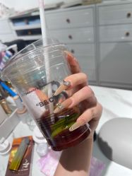 -丽心自助美甲美睫