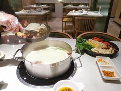 八珍养生菌汤锅-八珍玉食鸡煲·打边炉(印象城店)