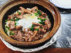 窝蛋牛肉煲仔饭-红星光发煲仔饭(大石街店)