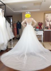 点击看大图 -拉瑞娜LaReine婚纱礼服高级定制