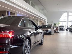 -上海冠松华奥奥迪4S店(张江店)