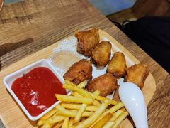 鸡翅薯条-叶派龙虾•招牌香辣蟹·海鲜(中海国际店)