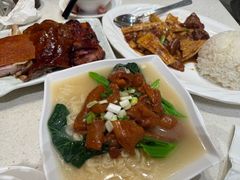 -香港新发烧腊茶餐厅(水围店)