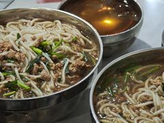 -正宗杨记普洱酸醋米线(总店)