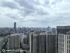 -广州中心皇冠假日酒店