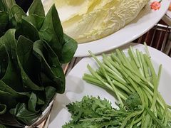 -天宜隆蘑菇宴火锅(石景山旗舰店)