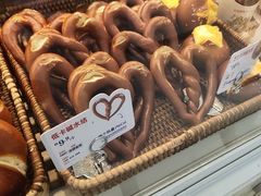 -红星前进面包牛奶公司(君太店)