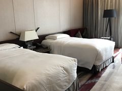 -广州天河希尔顿酒店