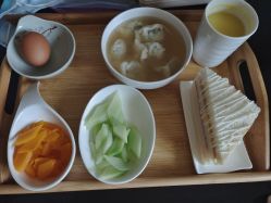 -卓玥国际月子会所(罗山路店)