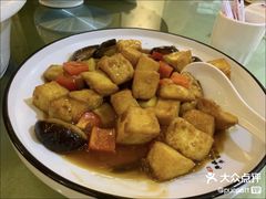 -暨南大学（石牌校区）明湖楼