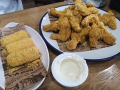 芝士炸鸡-BHC炸鸡(明洞总店)
