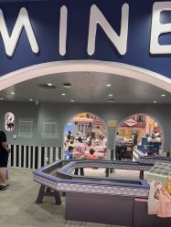 -奈尔宝·儿童乐园·亲子餐厅(鄞州万达店)