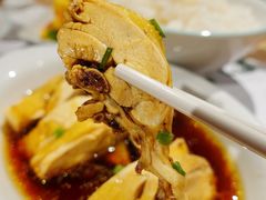 -老乡鸡(上海白玉兰广场店)
