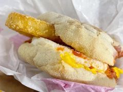 -麦当劳(展览路店)