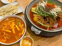 -喇喇排骨火锅·传统韩式脊骨汤(望京西园总店)