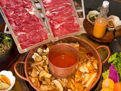 -菌自由丨野生菌火锅特色庭院餐厅(丽江古城店)