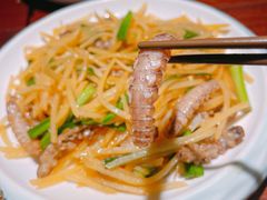 虾虎干炒土豆丝-前海沿·青岛菜(五四广场永旺店)