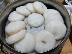 蒸米粑-董厨煨汤馆(车站路店)