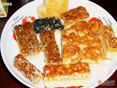 小合照-哈氏·上海哈尔滨食品厂(五角场万达广场店)