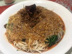 -吴记酱骨炖菜馆(西大直街店)
