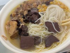 -文山荷鲜居(翠湖店)