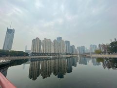 -西北湖绿化广场