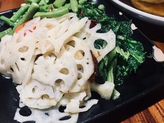 凉菜三拼-艳阳天民俗村(公园路店)