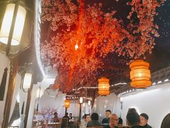 -荷塘秋月·本帮江浙菜(国权路店)