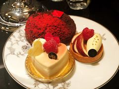 -Salon de The de Joel Robuchon(外滩18号店)