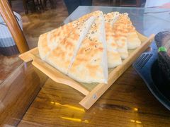饽饽饼-王明古法砂锅居(开化寺店)