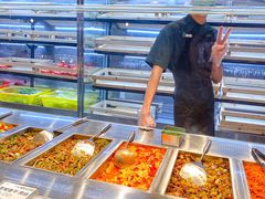 自助取餐区-老乡鸡(上海白玉兰广场店)