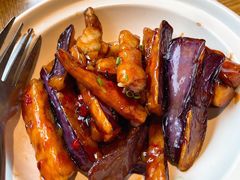 鱼香脆皮茄子煲-八斗鸡·湘土菜(国贸店)