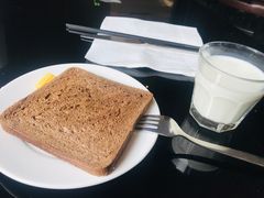 -上海漕河泾万丽酒店
