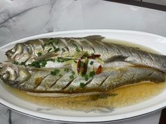 清蒸白鱼-小陆莲花蟹园农家乐(莲花岛店)
