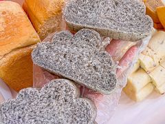 -花园饼屋·吐司蛋糕面包(星海店)