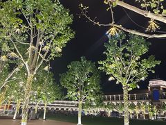 -民园广场