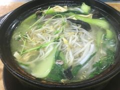 -丽虹云南过桥米线(兴工街店)