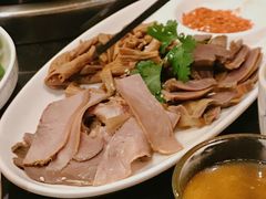 山水牛肉-老来福·非遗酸汤兔(凯旋路店)