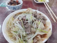-闫家驴肉老店(华电一校店)