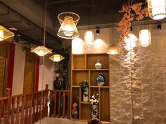 -香山湖家家宴(中山陵店)