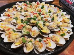 铁板花甲-食爺炭炉鸡煲·烧烤