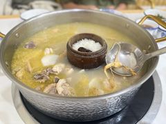 -朴小妹人参鸡汤火锅(长白山万达店)