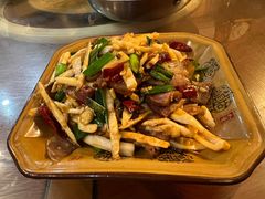 -苗湘食府(十年店)