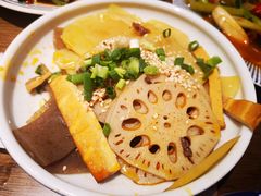 -二孃鸡爪爪(东风路总店)