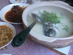 -天乐农家鱼头王(天目湖店)