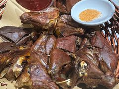 -东口码头·烧鸽子·鱼头泡饼·地方菜(金鹰悦城店)