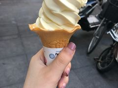 -全家便利店(上海南站站店)